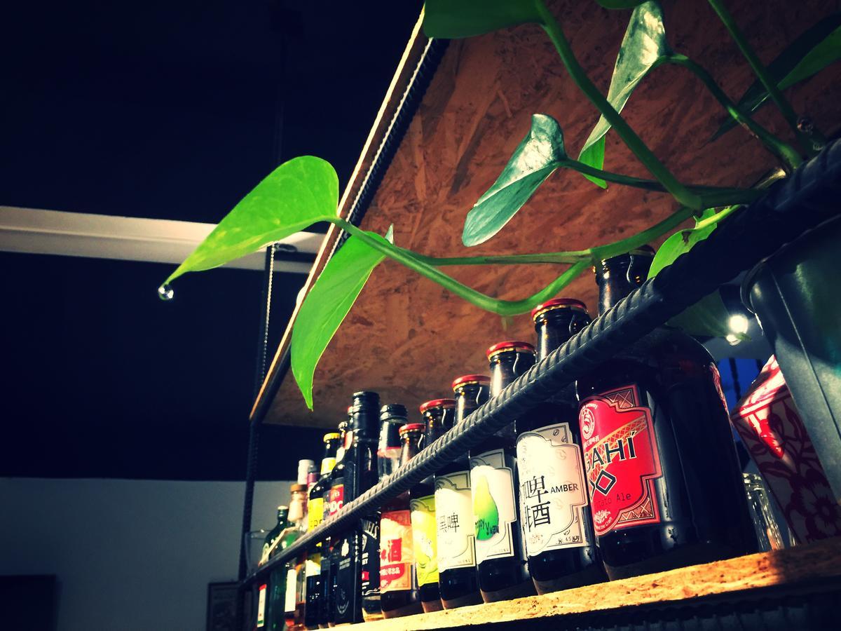男子漢青年旅店 만저우 외부 사진