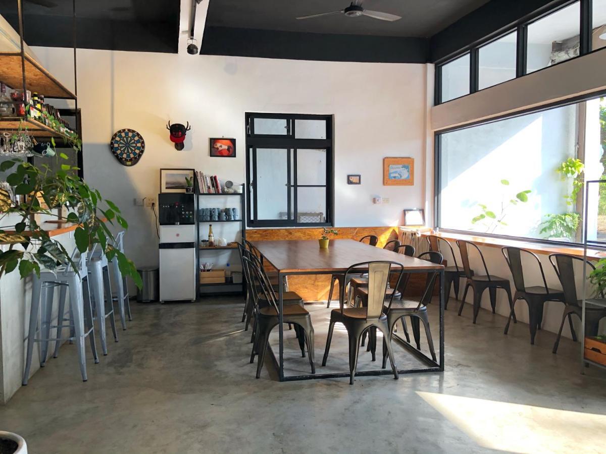男子漢青年旅店 만저우 외부 사진